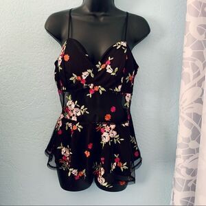 Charlotte Russe Black Embroidered Floral Mesh Cutout Tank Top Size Large